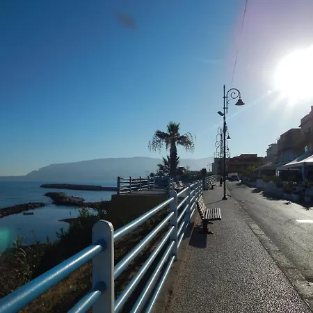 Casa Vacanze La Giara 2 * Trappeto